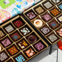 Easter Double Queen Chocolate Art Box (32 Pieces) - Romanicos Chocolate