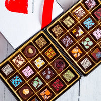 I Love You Double Queen Chocolate Art Box (32 Pieces) - Romanicos Chocolate