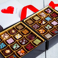 I Love You Double Queen Chocolate Art Box (32 Pieces) - Romanicos Chocolate