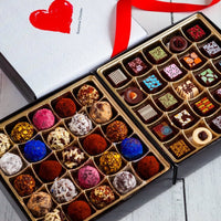 I Love You King Size Mixed Box (50 Pcs: 25 Bonbons, 25 Truffles) - Romanicos Chocolate