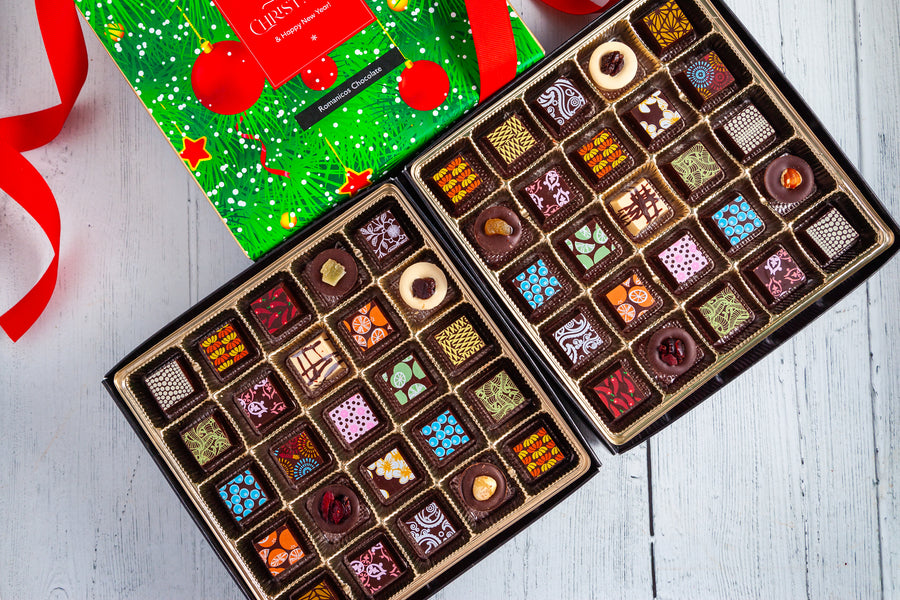 Merry Christmas Double  King Size Chocolate Art Box (50 Pcs)