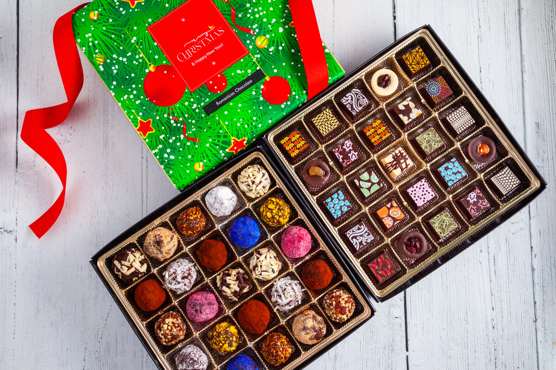 Merry Christmas King Size Mixed Box (50 Pcs: 25 Bonbons, 25 Truffles)