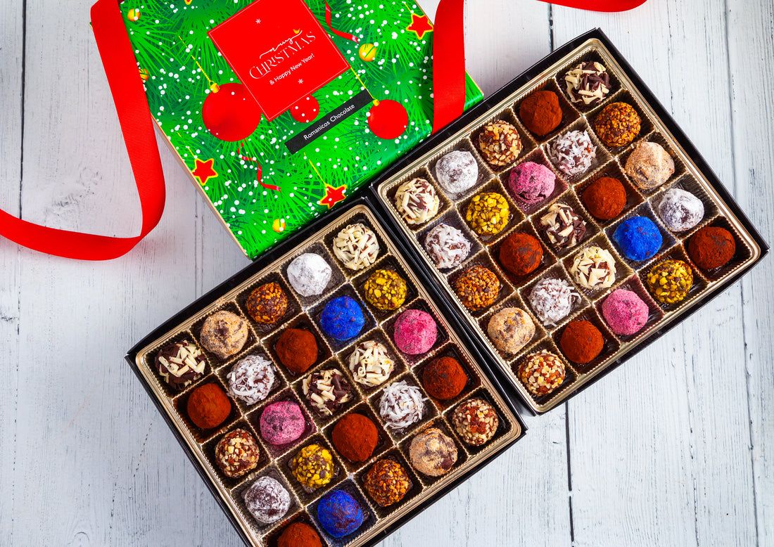 Merry Christmas Double King Size Signature Truffle Box (50 Pcs)