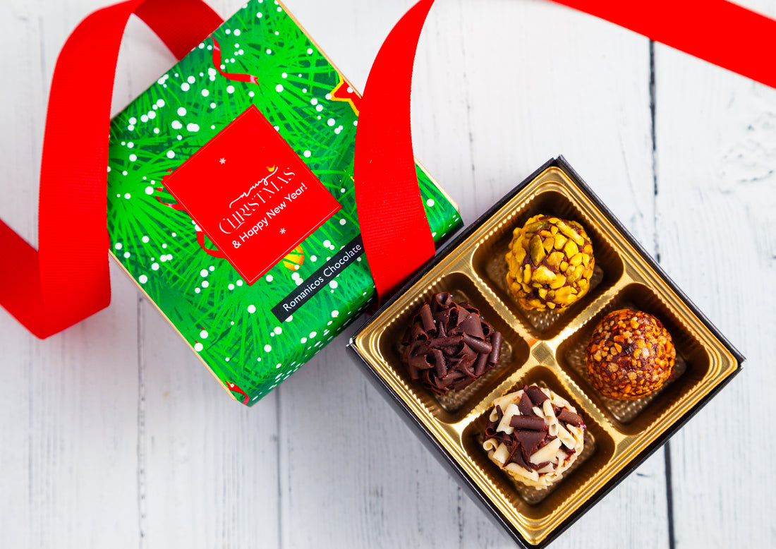 Merry Christmas Piccolo Size Signature Truffles Box