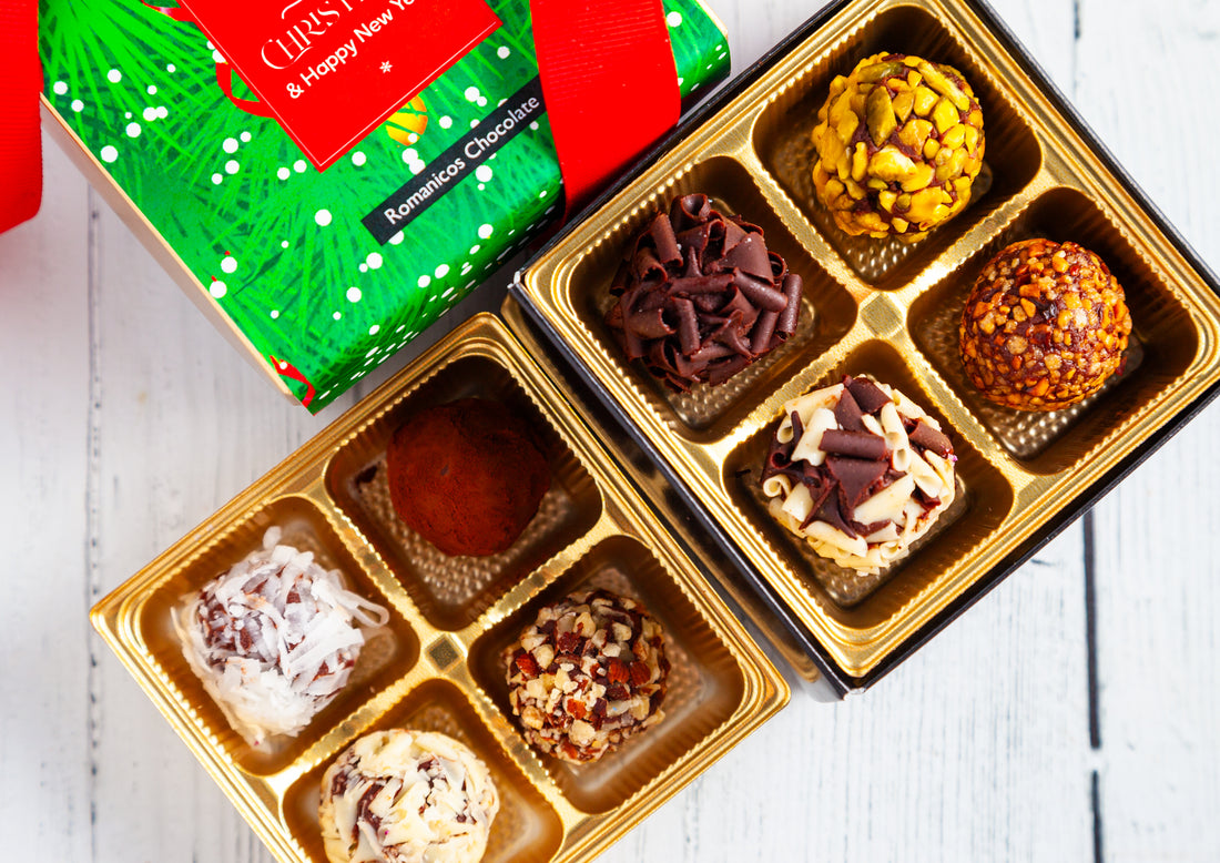 Merry Christmas Piccolo Size Signature Truffles Box