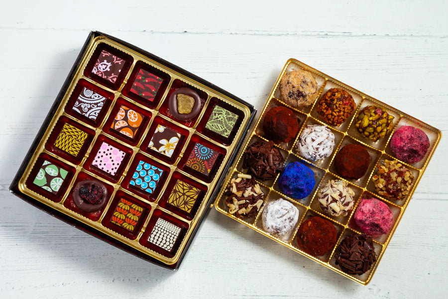 Father's Day Queen Mix Box (32 Pcs: 16 Bonbons and 16 Truffles)