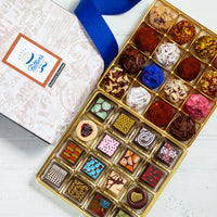 Father's Day Queen Mix Box (32 Pcs: 16 Bonbons and 16 Truffles)