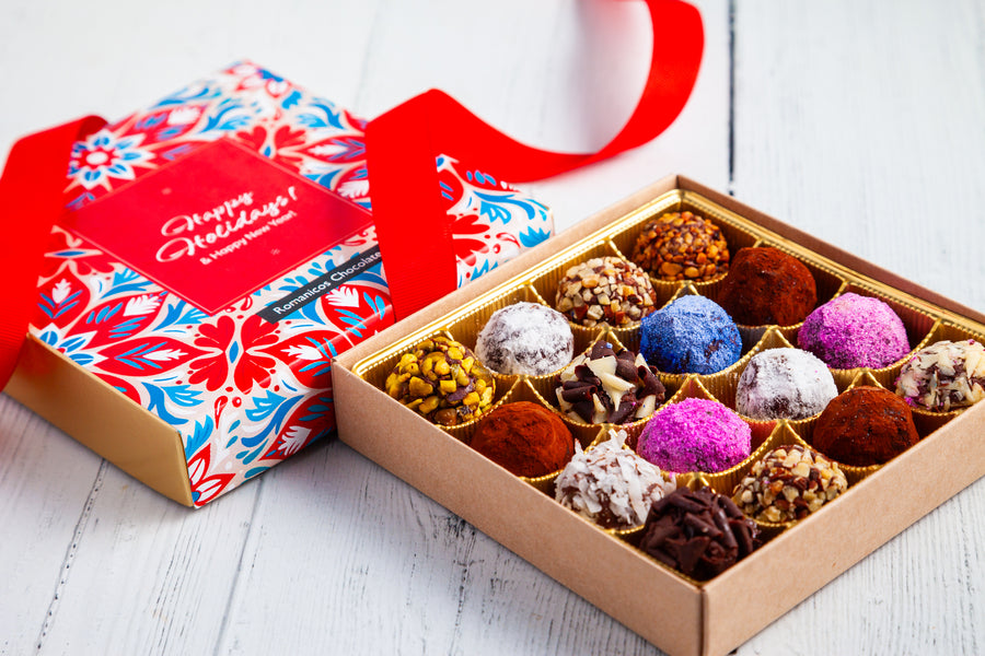 Happy Holidays Queen Size Signature Truffle Box