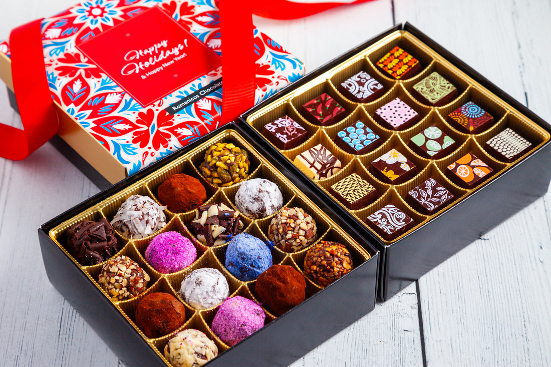 Happy Holidays Queen Size Mixed Box (32 Pcs: 16 Bonbons, 16 truffles)