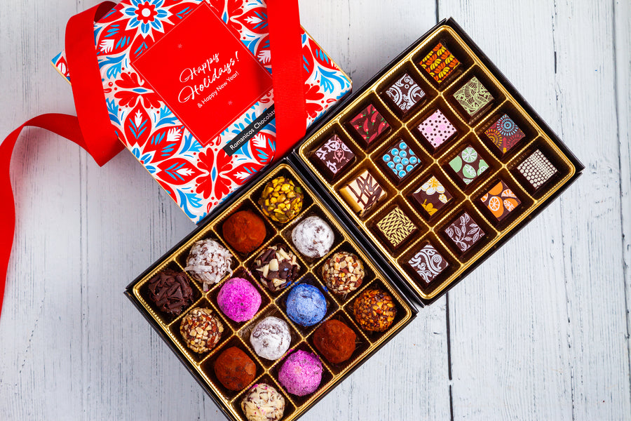 Happy Holidays Queen Size Mixed Box (32 Pcs: 16 Bonbons, 16 truffles)