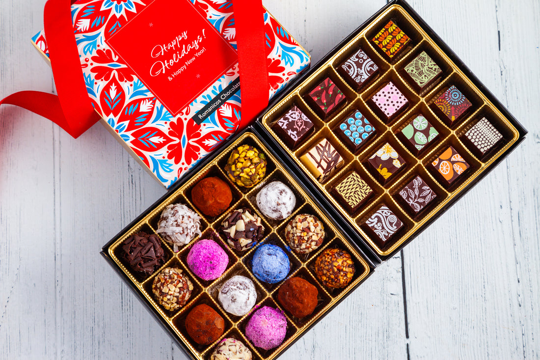 Happy Holidays Queen Size Mixed Box (32 Pcs: 16 Bonbons, 16 truffles)