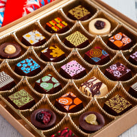 Happy Holidays King Size Chocolate Art Box