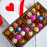 I Love You Double Queen Signature Truffle Box (32 Pcs)