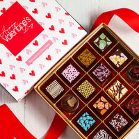 Valentine's Day Single Queen Size Chocolate Art Box (16 Pcs)