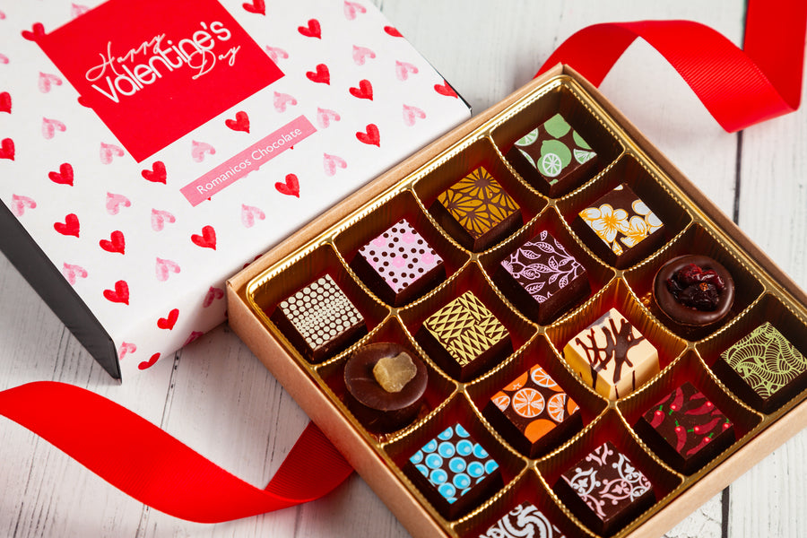 Valentine's Day Single Queen Size Chocolate Art Box (16 Pcs)