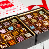 Valentine's Day Double Queen Chocolate Art Box (32 Pieces)