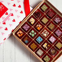 Valentine's Day Single King Size Chocolate Art Box (25 Pcs)