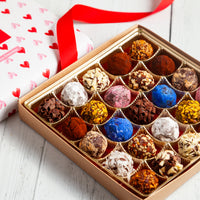 Valentine's Day Single King Size Signature Truffle Box (25 Pcs)