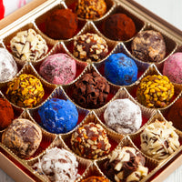 Valentine's Day Single King Size Signature Truffle Box (25 Pcs)