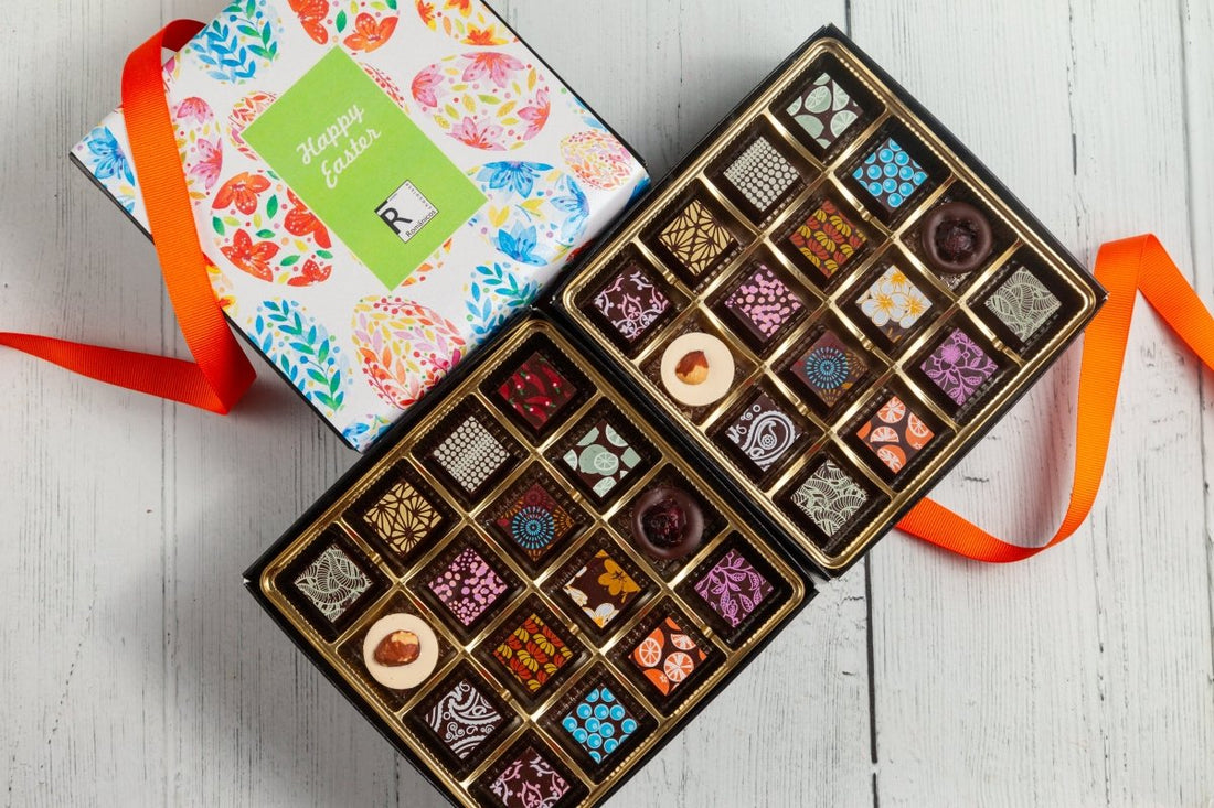 Easter Double Queen Chocolate Art Box (32 Pieces) - Romanicos Chocolate