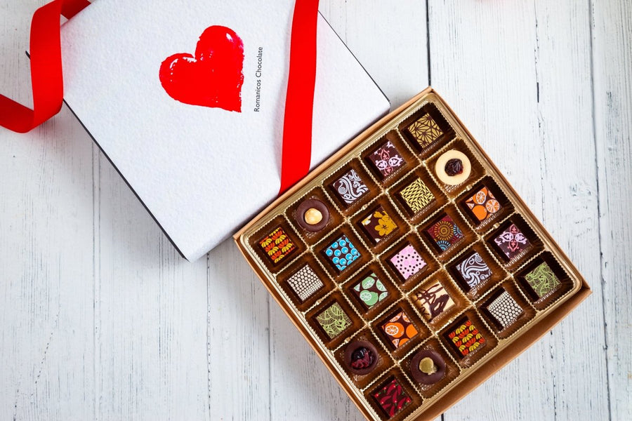 King Size I Love You Chocolate Art Box - Romanicos Chocolate