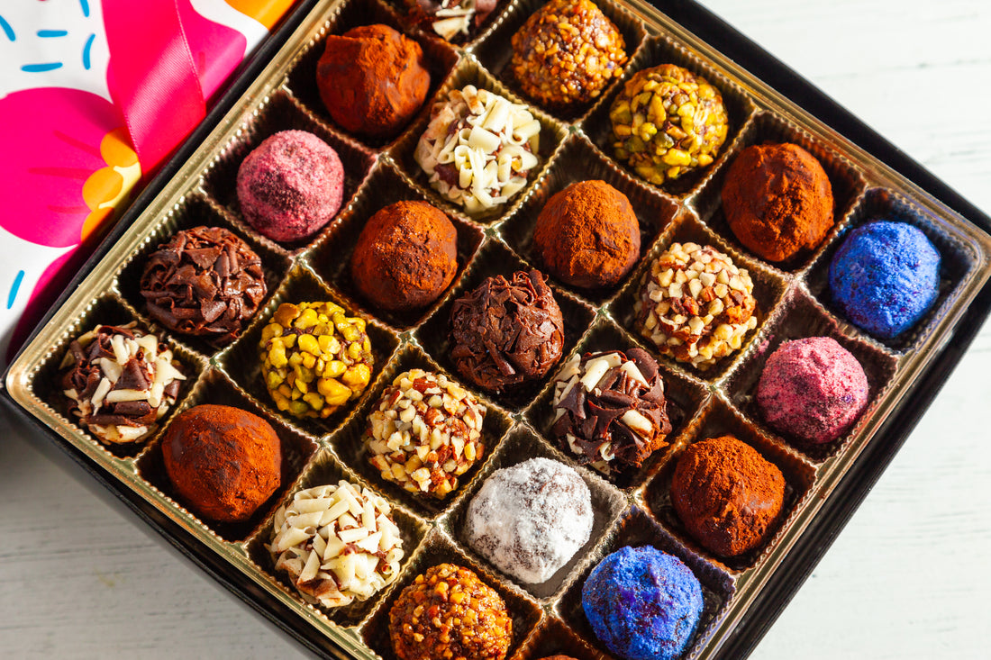 Mother's Day King Signature Truffle Box (25 Pieces)