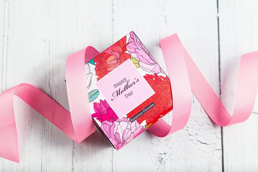 Mother's Day Piccolo Chocolate Art Box - Romanicos Chocolate