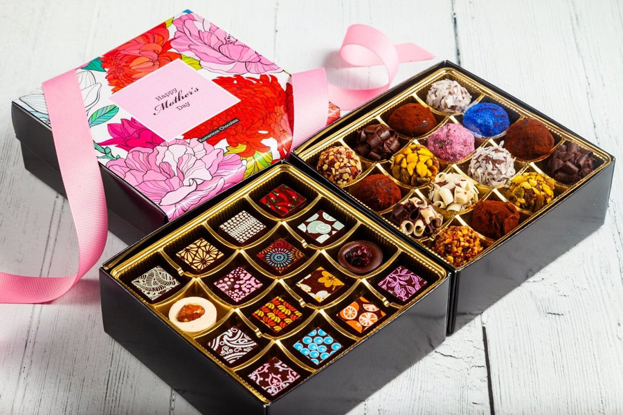 Mother's Day Queen Mix Box (32 Pcs: 16 Bonbons and 16 Truffles) - Romanicos Chocolate