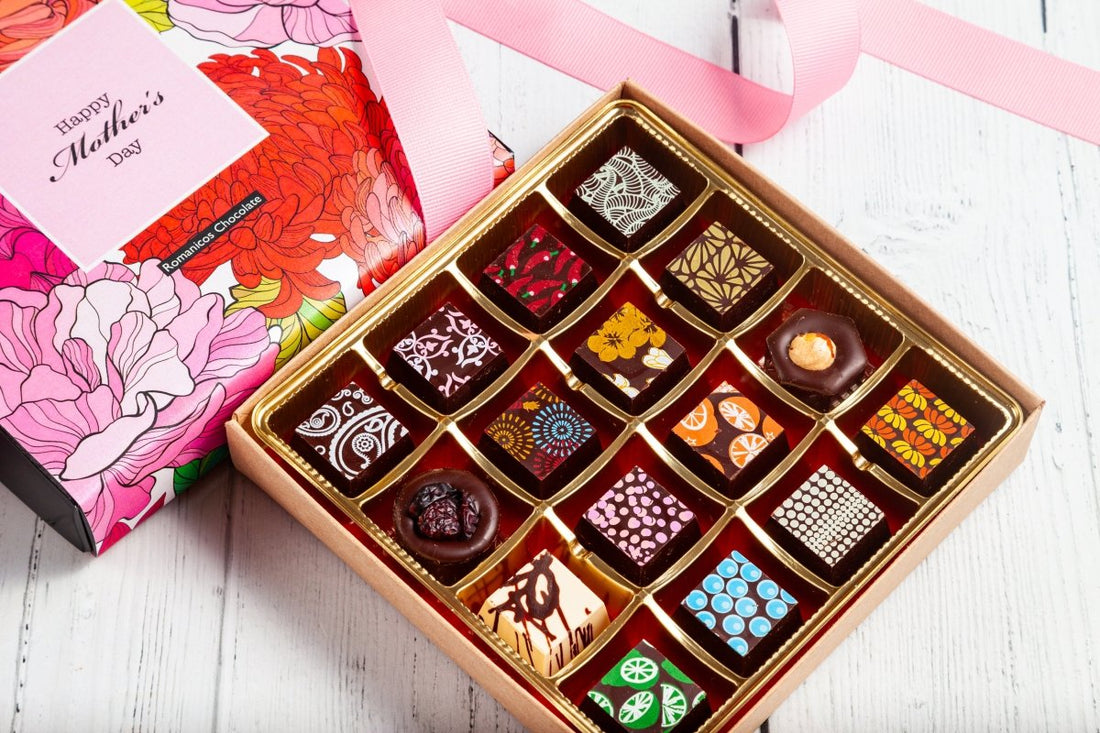 Mother's Day Single Queen Chocolate Art Box (16 Pieces) - Romanicos Chocolate