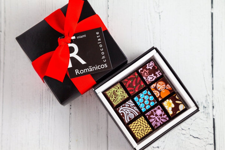 Piccolo Size Chocolate Art Box - Romanicos Chocolate