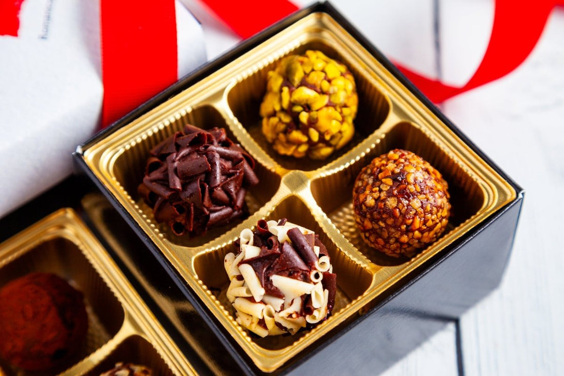 Piccolo Size Signature Truffles I Love You Box - Romanicos Chocolate