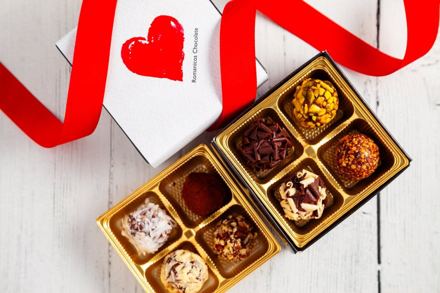 Piccolo Size Signature Truffles I Love You Box - Romanicos Chocolate