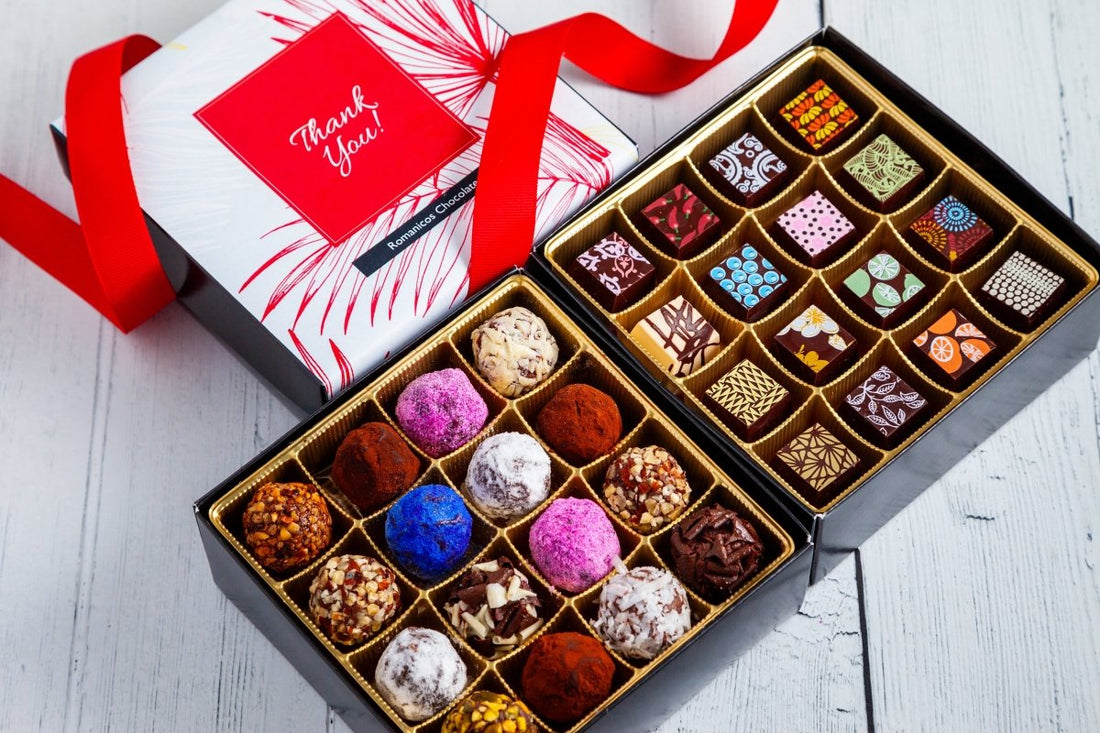 Thank You Queen Mix Box (32 Pcs: 16 Bonbons and 16 Truffles) - Romanicos Chocolate