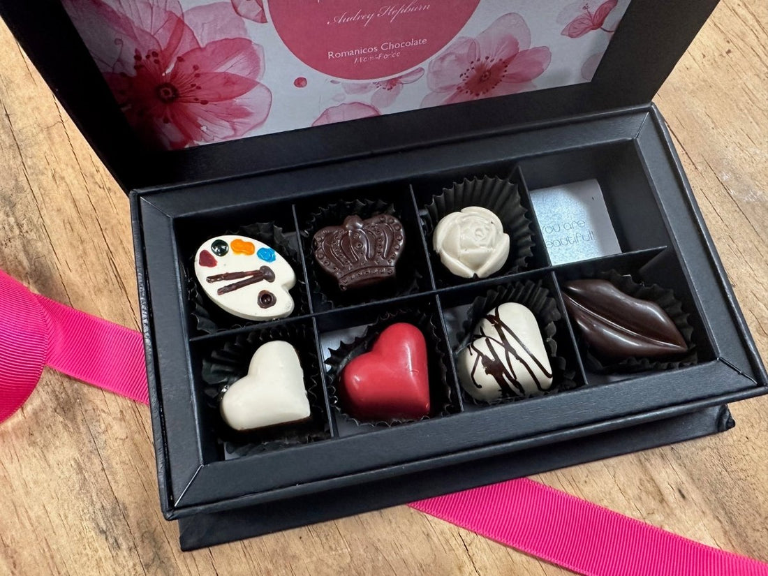 The Woman's Box Special Collection - Romanicos Chocolate