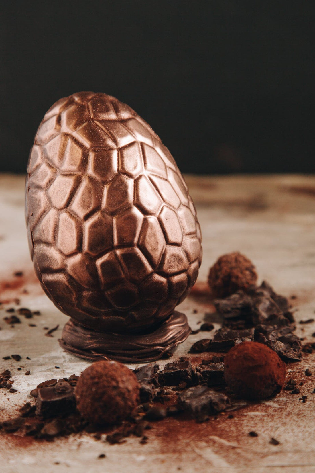 Vintage Chocolate Easter Egg (Limited Edition) Romanicos Chocolate 