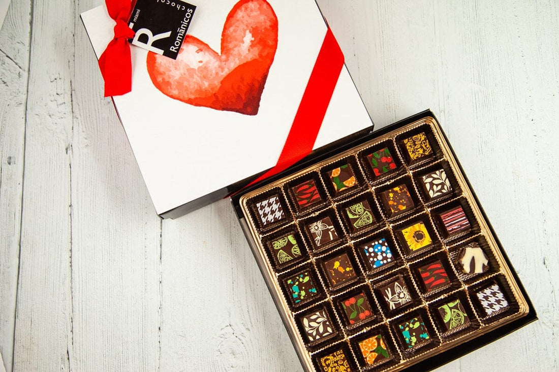 King Size I Love You Chocolate Art Box Romanicos Chocolate 