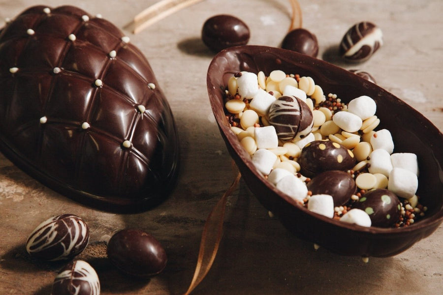 Large Gourmet Easter Egg - Romanicos Chocolate