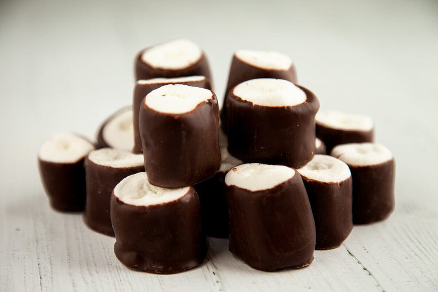 Marshmallows dipped in dark chocolate - Romanicos Chocolate