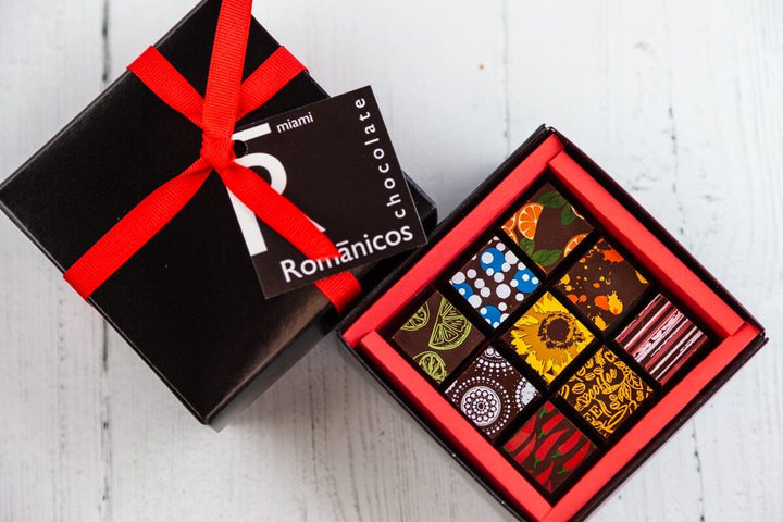 Piccolo Size Chocolate Art Box - Romanicos Chocolate