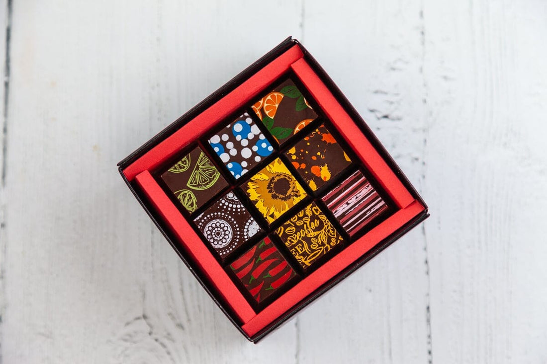 Piccolo Size Chocolate Art Box - Romanicos Chocolate