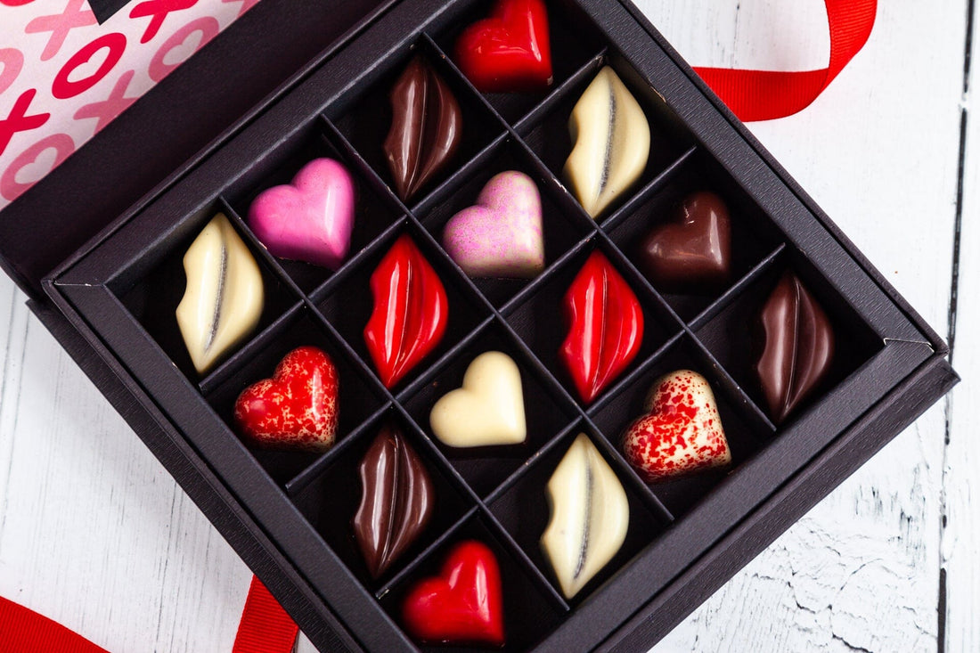 Valentine's Day XOXO Special Collection ShopRomanicosChocolate 